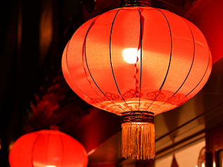 百年集團(tuán)恭祝社會(huì)各界朋友和全體員工2021新春快樂(lè)！牛年吉祥！