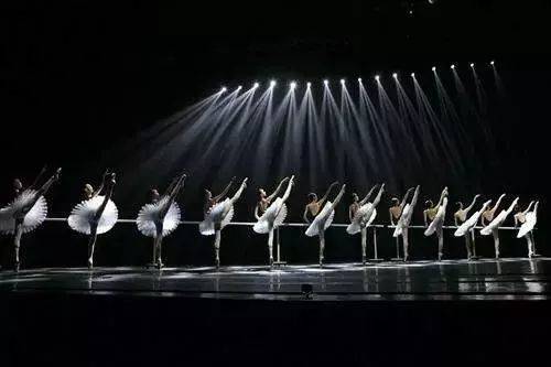 學(xué)跳舞蹈不認(rèn)天分，只認(rèn)你的汗水和苦練！