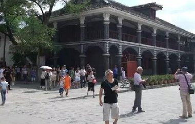 學(xué)習(xí)無(wú)處不在，即便是一場(chǎng)旅行，他們依然滿載